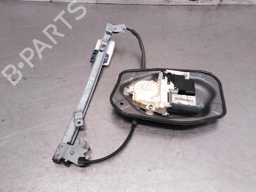 Used Rear left window mechanism VW GOLF V (1K1) 1.6 MultiFuel (102 hp) 8467576