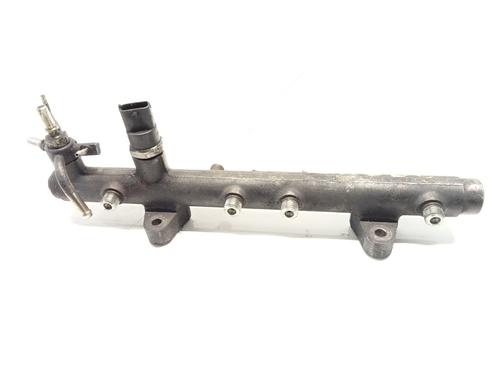 Used Injection rail RENAULT TRAFIC II Van (FL) 2.0 dCi 115 (FL01, FL0U) (114 hp) 27540827