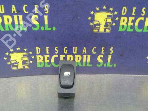 Used Right front window switch Right front window switch PEUGEOT 407 (6D_) 2.0 HDi 135 (6DRHRH, 6DRHRE, 6DRHRG, 6DRHRJ) (136 hp) 8435677 8435677