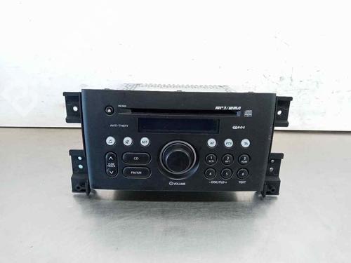 Used Radio Radio SUZUKI GRAND VITARA II (JT, TE, TD) 1.9 DDiS All-wheel Drive (JT419, TD44, JB419WD, JB419XD,... (129 hp) 8469105 8469105