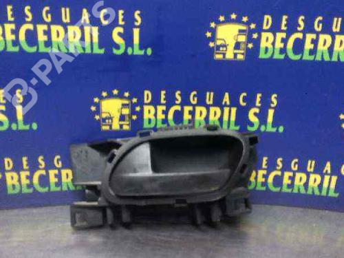 Used Front left interior door handle Front left interior door handle CITROËN JUMPY II Van 2.0 HDi 120 (120 hp) 8435339 8435339