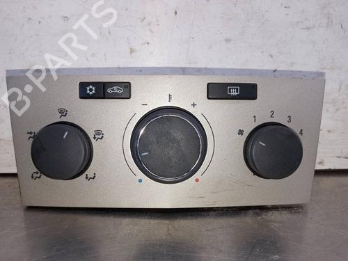 Used Climate control OPEL ASTRA H GTC (A04) [2005-2010]  8470205