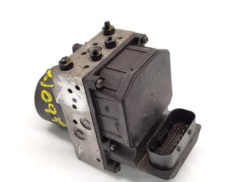 Used ABS pump SKODA SUPERB I (3U4) 1.9 TDI (130 hp) 30305238