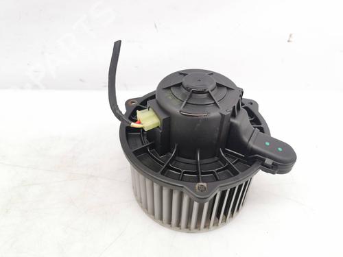 Used Heater blower motor HYUNDAI TUCSON (JM) 2.0 CRDi (113 hp) 8470027