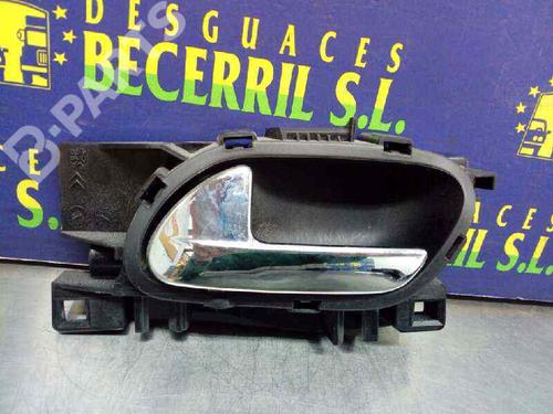 Used Rear left interior door handle Rear left interior door handle PEUGEOT 3008 I MPV (0U_) 1.6 HDi (109 hp) 8444002 8444002