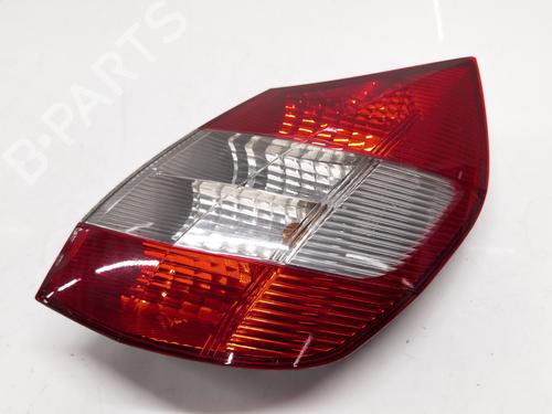 Høyre baklys RENAULT SCÉNIC II (JM0/1_) 1.5 dCi (JM1E, JM16) (106 hp) 31194772