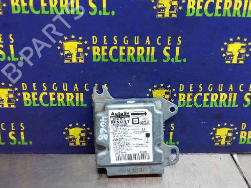 Used ECU airbags RENAULT MEGANE I Coach (DA0/1_) 1.9 dCi (DA05, DA1F) (102 hp) 8440279