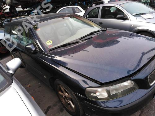 Used Parts VOLVO V70 II (285)  2.4  952561