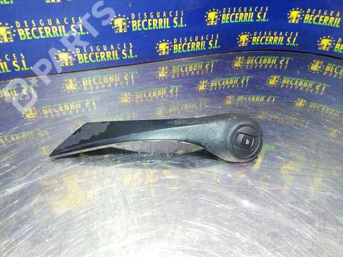 Used Right front window switch Right front window switch RENAULT MEGANE II Saloon (LM0/1_) 1.5 dCi (LM0F, LM0T, LM2B) (82 hp) 8426683 8426683