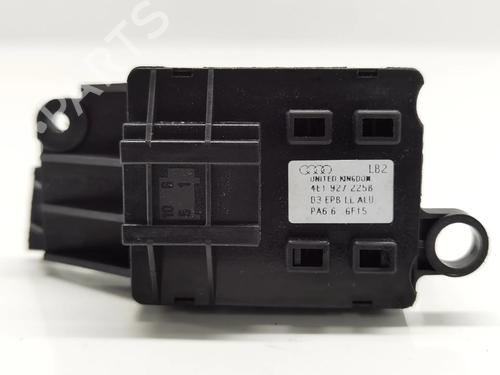 Spak kontakt AUDI A8 D3 (4E2, 4E8) 4.2 quattro | BP16987775I30 