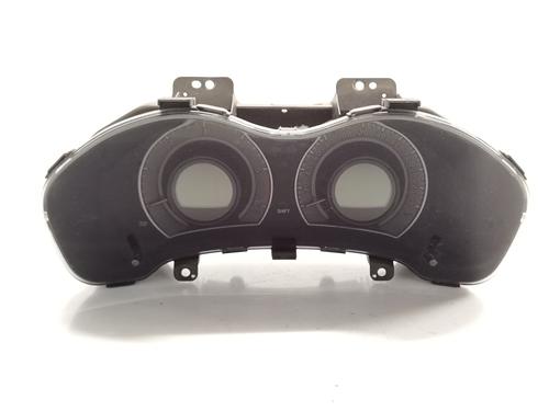 Cockpit TOYOTA AURIS (_E15_) 1.4 D-4D (NDE150_, NDE150R) (90 hp) 31333500