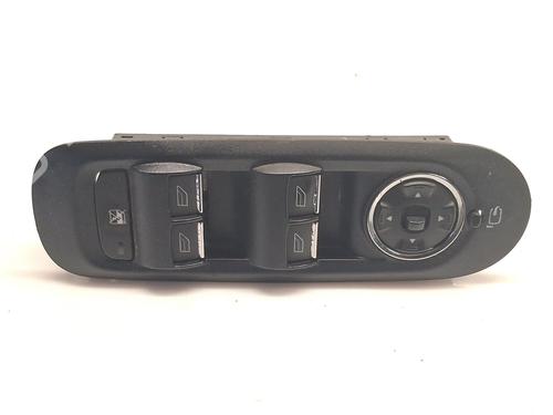 BP29979248I27 main image