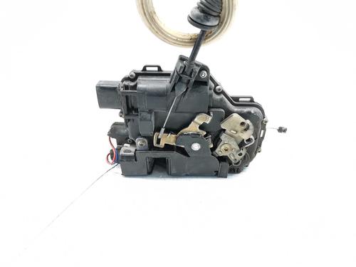 Zamek drzwi przednich prawych SEAT LEON (1M1) 1.6 16 V | BP29826928C97