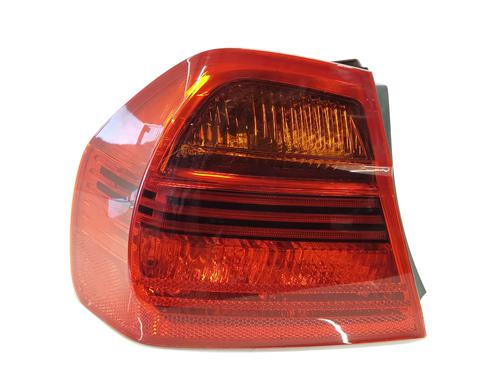 Used Left taillight BMW 3 (E90) 320 d (177 hp) 17653084