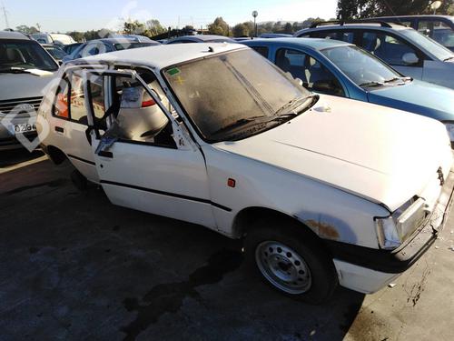 Used Parts PEUGEOT 205 I Convertible (741B, 20D)  1.1 CJ  954036