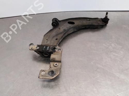 Højre fortil bærearm FIAT DOBLO MPV (119_, 223_) 1.9 JTD (105 hp) 8468729