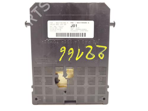 Fuse box CITROËN C5 I (DC_) 2.0 HDi (DCRHZB, DCRHZE) | BP34555947E1 - Image 2