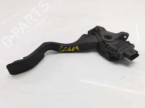 Used Pedal Pedal 37089888 37089888