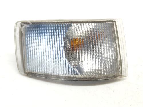 Used Right front indicator Right front indicator 39587901 39587901