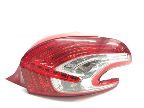 Used Right taillight Right taillight 31664674 31664674