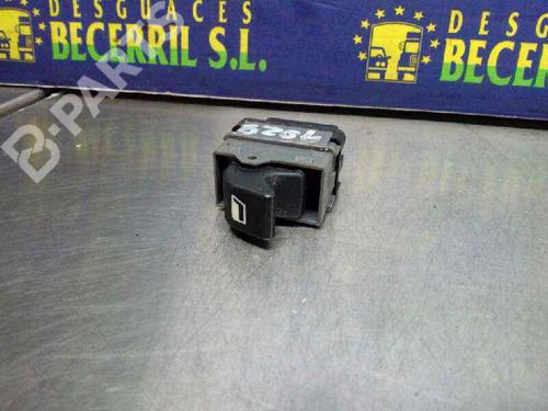 Used Right front window switch Right front window switch PEUGEOT 307 (3A/C) [2000-2012] 8439636 8439636