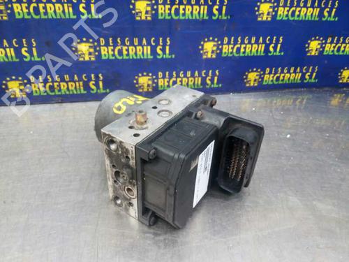Used ABS pump FIAT STILO (192_) 1.6 16V (192_XB1A) (103 hp) 8439789