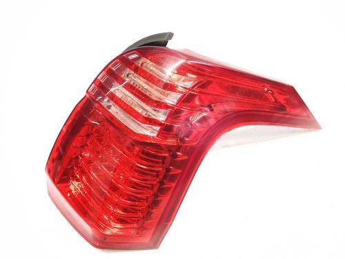 Used Right taillight Right taillight PEUGEOT 5008 (0U_, 0E_) 1.6 HDi (110 hp) 34250484 34250484
