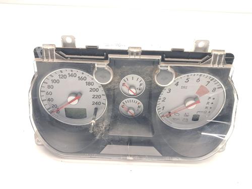 Cockpit MITSUBISHI OUTLANDER I (CU_W) 2.4 4WD (CU5W) (160 hp) 32529684