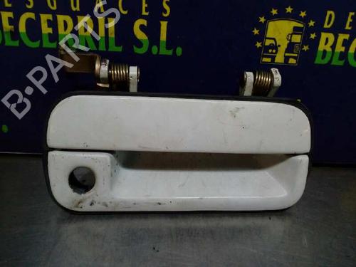 Front right exterior door handle HYUNDAI PONY / EXCEL Saloon (X-2) 1.5 i (84 hp) 8441199