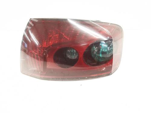 Used Right taillight PEUGEOT 407 (6D_) 2.0 HDi 135 (6DRHRH, 6DRHRE, 6DRHRG, 6DRHRJ) (136 hp) 29574170