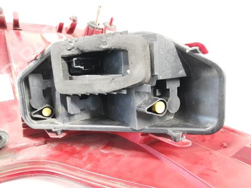 Left taillight PEUGEOT 407 SW (6E_, 6D_) 2.0 HDi 135 | BP30173224C34