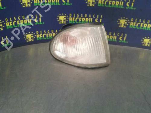 Used Right front indicator HYUNDAI SONATA II (Y-2) 2.0 i 16V (130 hp) 8434160