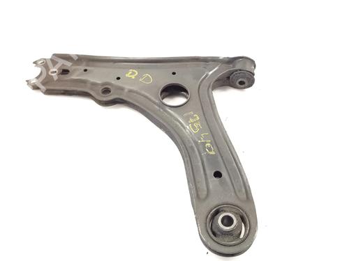Used Right front suspension arm VW GOLF III (1H1) [1989-2000]  19434308