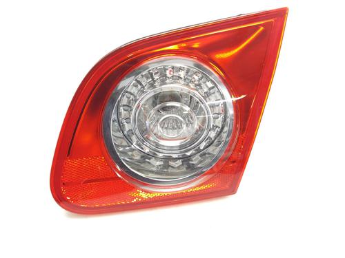 Used Right tailgate light VW PASSAT B6 (3C2) 2.0 TDI (170 hp) 31811336