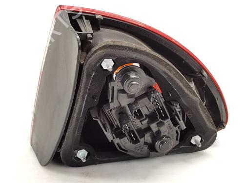 Left taillight SEAT LEON (1M1)  | BP24401072C34 