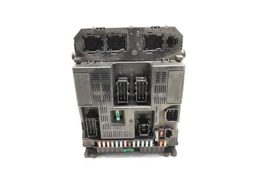 Used Fuse box PEUGEOT 307 (3A/C) 2.0 HDi 110 (107 hp) 30112436