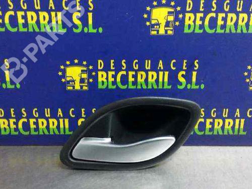 Used Front left interior door handle Front left interior door handle RENAULT ESPACE IV (JK0/1_) 2.2 dCi (JK0H) (150 hp) 8438177 8438177