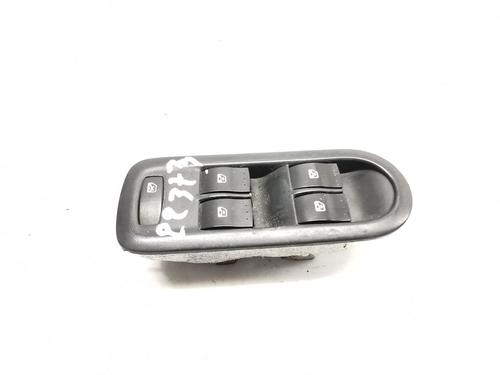 Used Left front window switch Left front window switch RENAULT MEGANE II (BM0/1_, CM0/1_) 1.5 dCi (BM02, BM13, BM2A, CM02, CM13) (101 hp) 34704042 34704042
