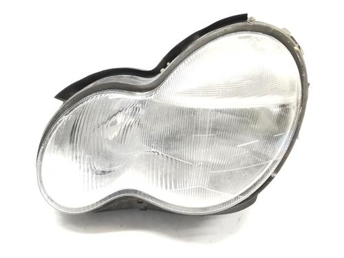 Phare gauche Phare gauche MERCEDES-BENZ C-CLASS (W203) C 270 CDI (203.016) (170 hp) 33844922 33844922