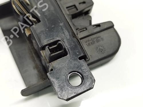 Tailgate lock VW GOLF IV (1J1)  | BP17989379C101 