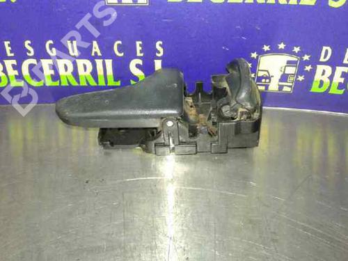 Used Front right interior door handle Front right interior door handle NISSAN TERRANO II (R20) 2.7 TD 4WD (101 hp) 8428708 8428708