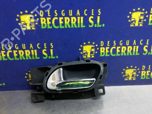 Used Front left interior door handle PEUGEOT 407 (6D_) 1.6 HDi 110 (6D9HZC, 6D9HYC) (109 hp) 8449396