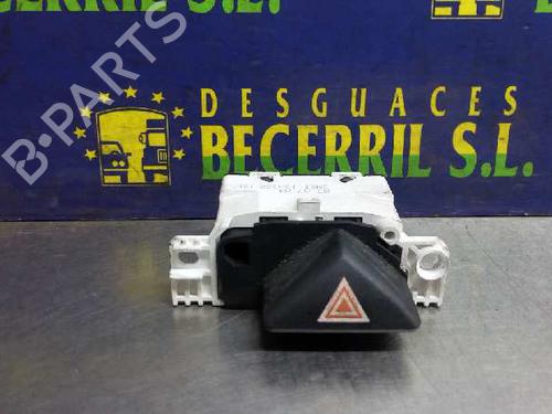 Pulsante luci di emergenza FORD FOCUS I Turnier (DNW) 1.6 16V (100 hp) 8441927