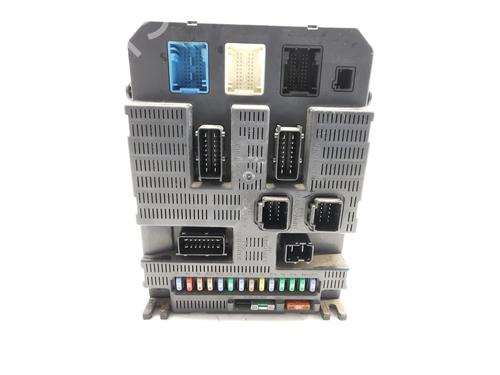 Used Fuse box Fuse box CITROËN C4 Coupe (LA_) 1.6 HDi (90 hp) 33736588 33736588