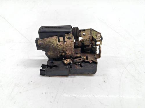 Used Front left lock RENAULT MEGANE I Classic (LA0/1_) 1.9 D (LA0A, LA0U, LA0R) (64 hp) 32328968