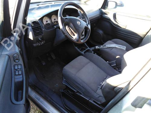 Right front steering knuckle OPEL ZAFIRA A MPV (T98) 2.0 DTI 16V (F75) | BP9398301M26