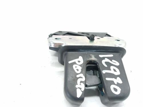 Used Tailgate lock VW PASSAT B6 (3C2) 2.0 TDI (140 hp) 8482809