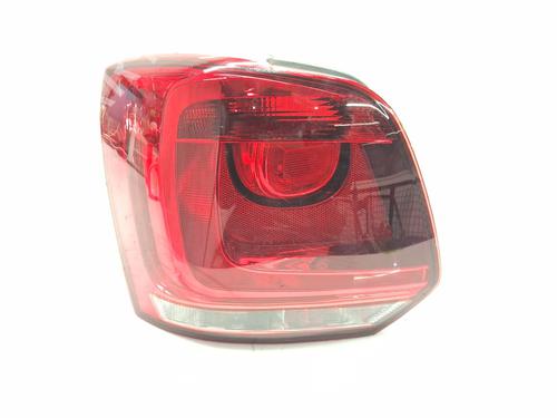 Farolim esquerdo VW POLO V (6R1, 6C1) 1.6 TDI (90 hp) 31206541