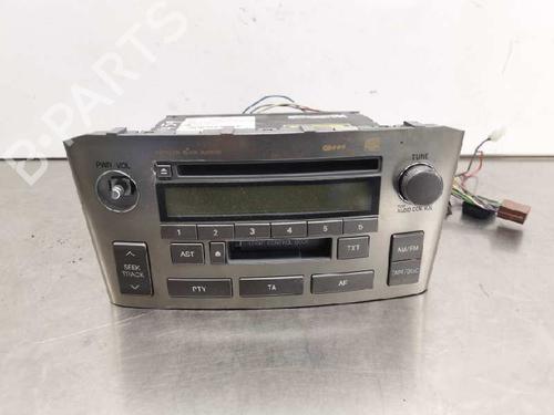 Used Radio TOYOTA AVENSIS Saloon (_T25_) 2.2 D-CAT (ADT251_, ADT251R) (177 hp) 8467774
