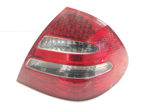 Right taillight MERCEDES-BENZ E-CLASS (W211) E 320 CDI (211.026) | BP40530883C35 - Image 1